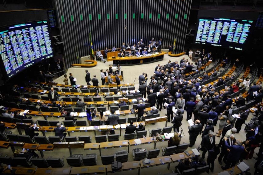 Reforma tributária: Conexis vai buscar alíquota diferenciada no Senado